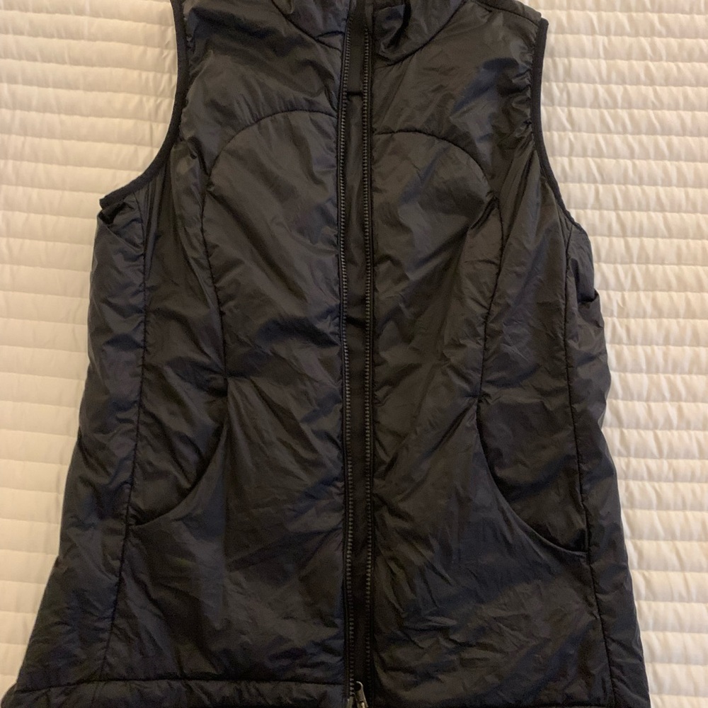 MOVING SALE!! Lululemon Vest